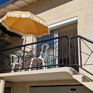 Appartement Comme A La Maison, Clonas-sur-Vareze