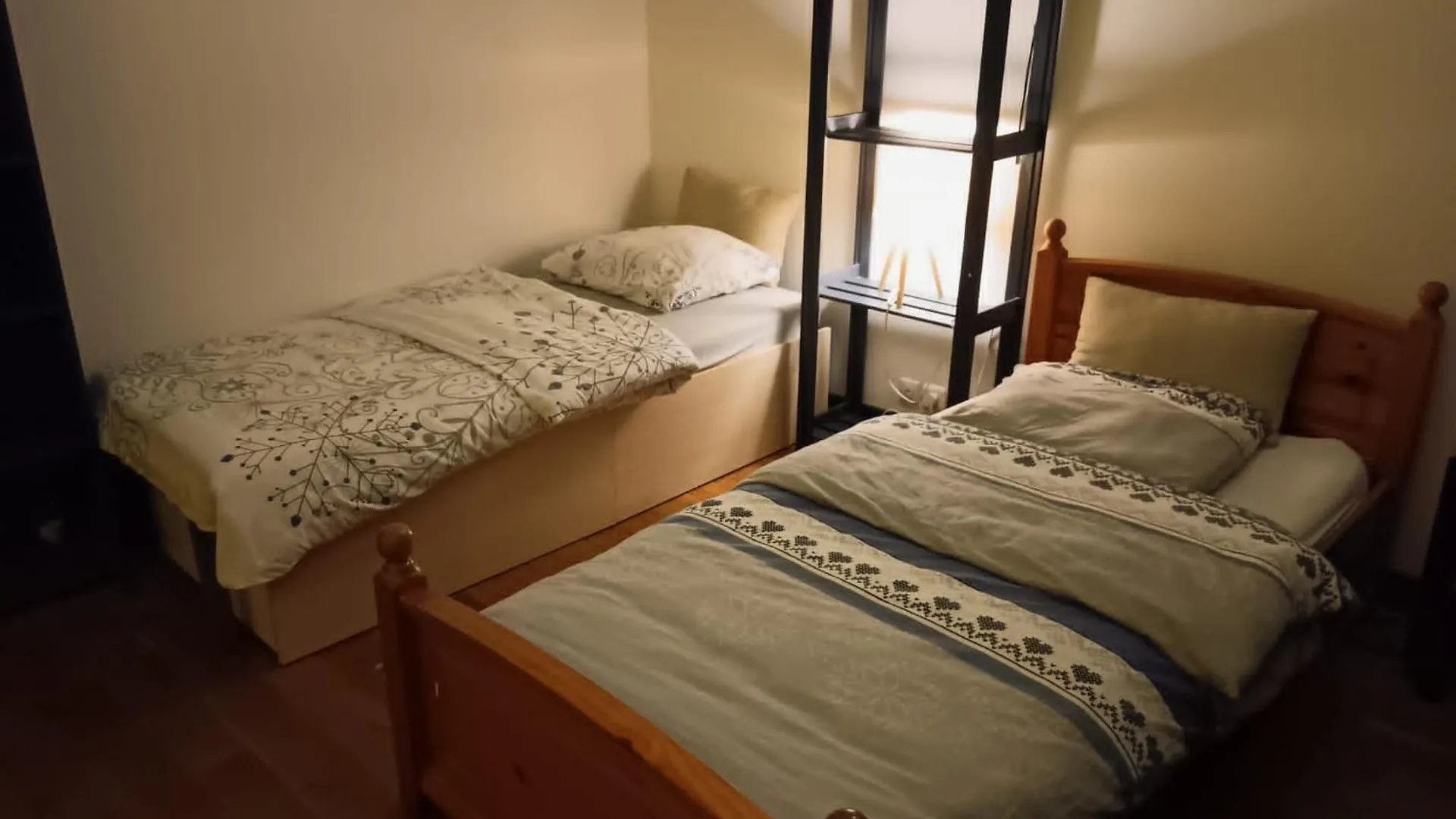 Loft Viarhona, Grand Loft En Centre-Ville contacts